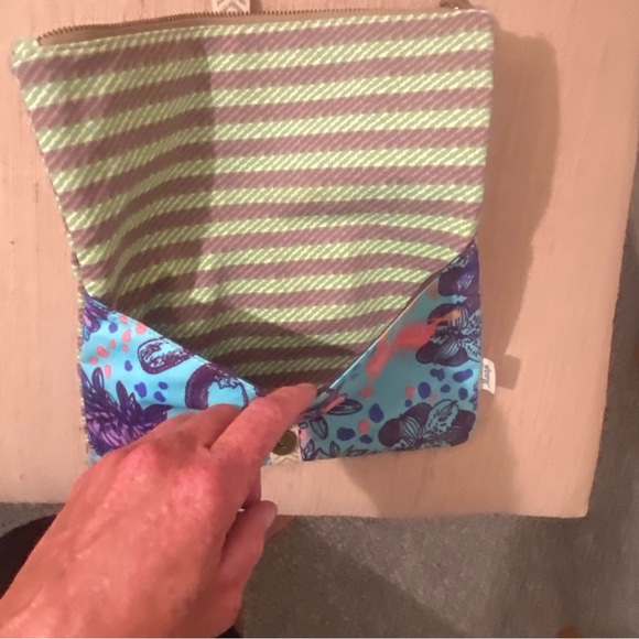 Maaji clutch catch all - Picture 7 of 7